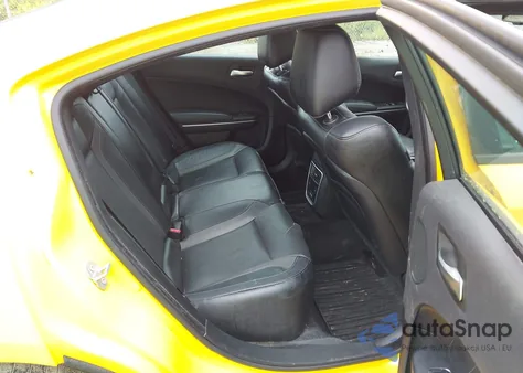 2018 Dodge Charger Gt Awd z USA, uszkodzony, nr VIN 2C3CDXJG6JH115743